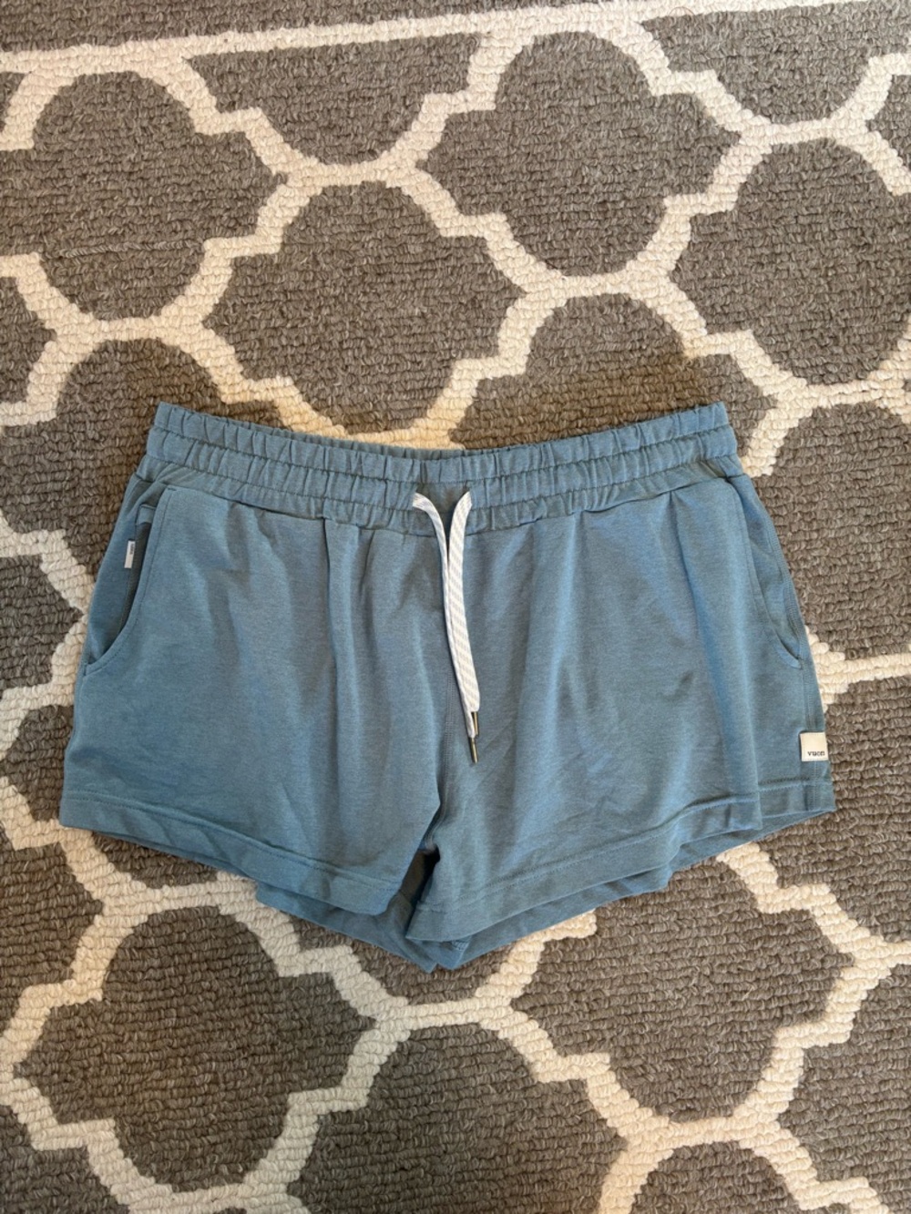 Vuori Halo Performance Short 2.0 size medium